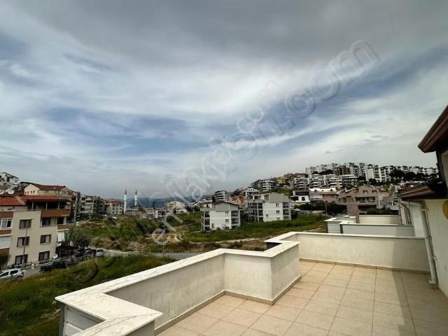 Dikili, İzmir içerisinde satılık mülk
