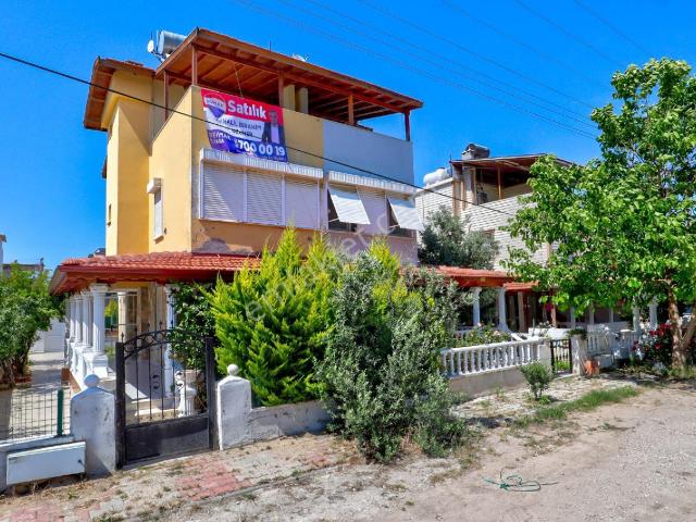 Dikili, İzmir içerisinde satılık Villa