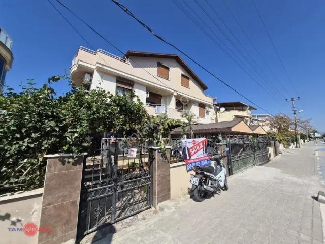 Dikili, İzmir içerisinde satılık Villa