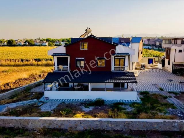 Salihler Mahallesi, Dikili içerisinde satılık Villa