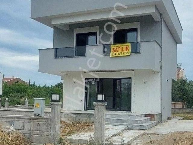 Dikili, İzmir içerisinde satılık Villa