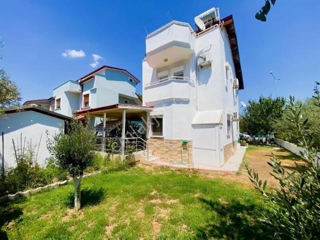 Dikili, İzmir içerisinde satılık Villa