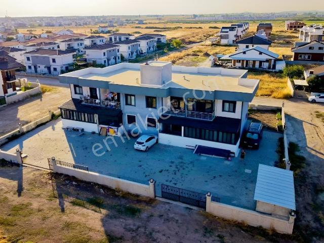 Dikili, İzmir içerisinde satılık Villa