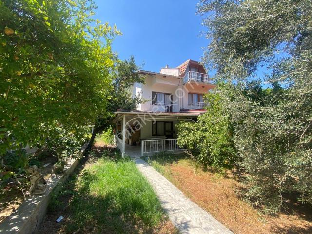Dikili, İzmir içerisinde satılık Villa