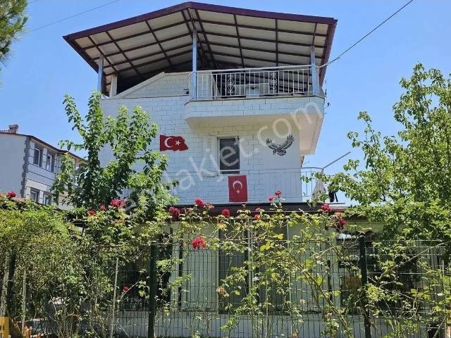 Dikili, İzmir içerisinde satılık Villa