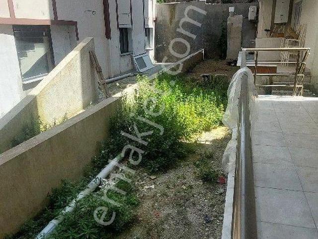Salimbey Mahallesi, Dikili içerisinde kiralık mülk