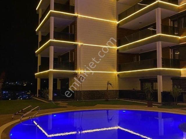 Dikili, İzmir içerisinde satılık mülk