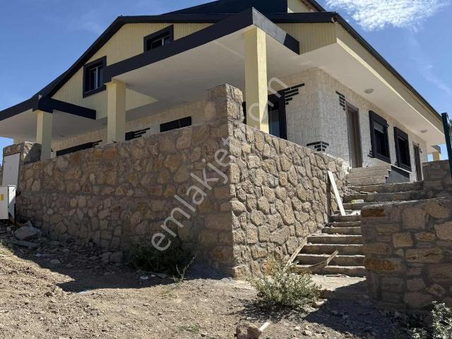 Uzunburun, Dikili içerisinde satılık Villa