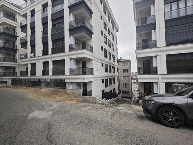 Serencebey, Beşiktaş içerisinde satılık mülk
