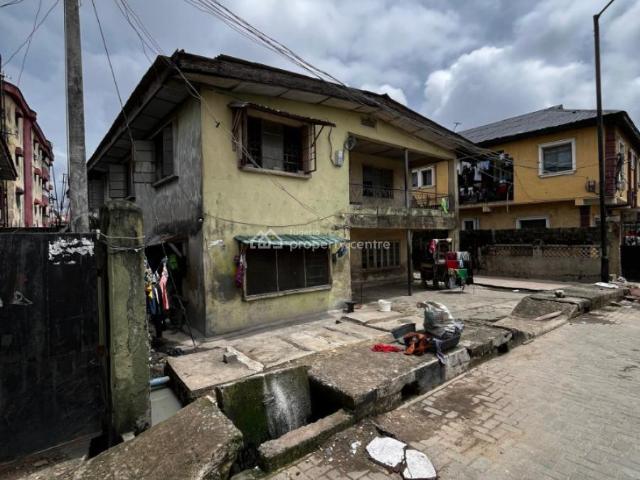 Detached duplex for sale in Surulere , Surulere