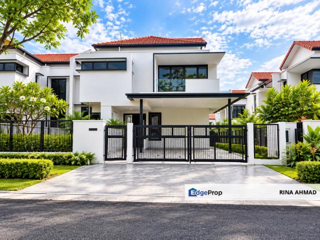 House for sale in Seksyen U11, Shah Alam