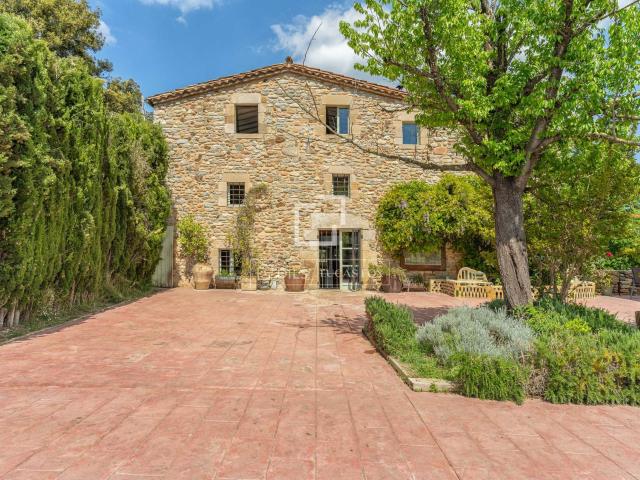 Casa en venta en Trullàs, Gironès