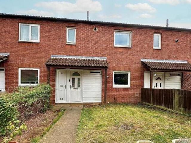 House for sale in Northampton, Northamptonshire