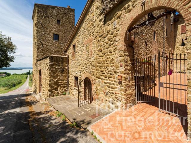 Appartamento in vendita a Magione, Umbria