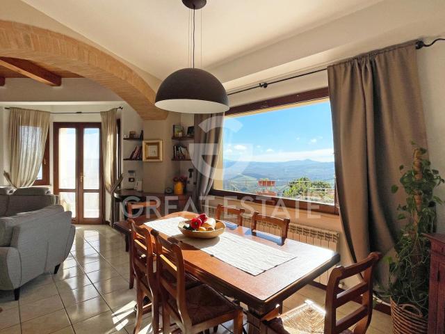 Casa in vendita a Castiglione D'orcia, Toscana