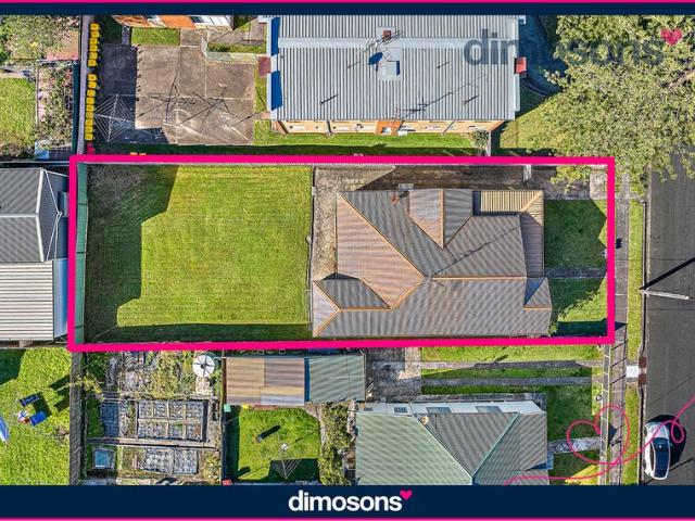 Flat for sale in Wollongong West, New South Wales