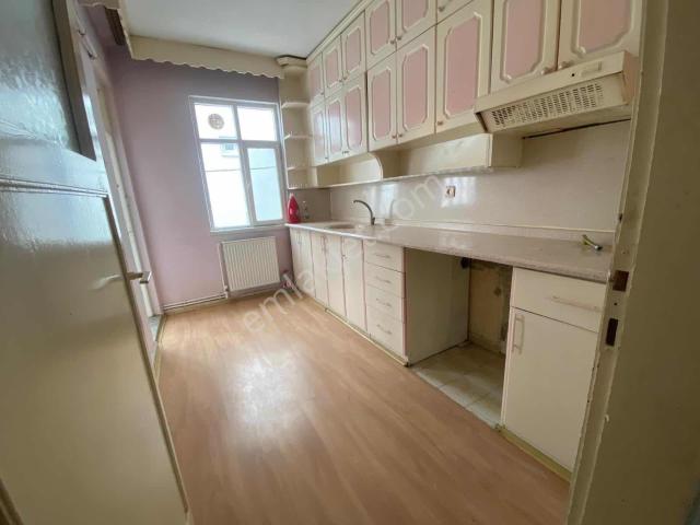 Meydan, Akşehir içerisinde kiralık mülk
