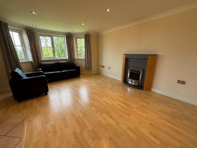 Apartment for rent in Radcliffe, Bury