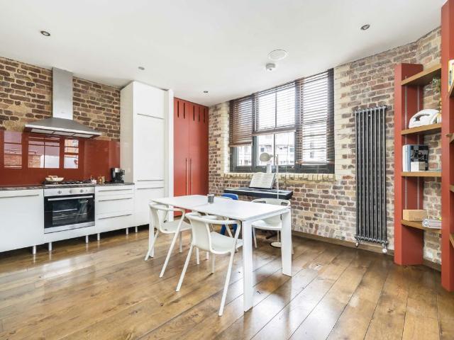 Apartment for rent in Finsbury, Greater London