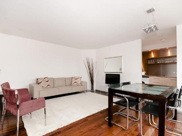 Apartment for rent in Finsbury, Greater London
