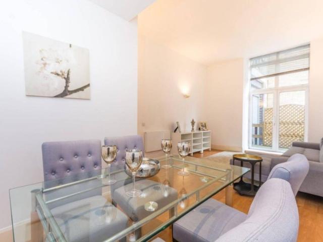 Apartment for rent in Finsbury, Greater London