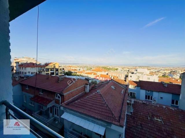 Kasaplar, Altıeylül içerisinde kiralık mülk