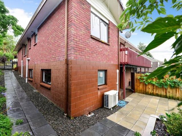 Apartment for rent in Western Heights, Hamilton City