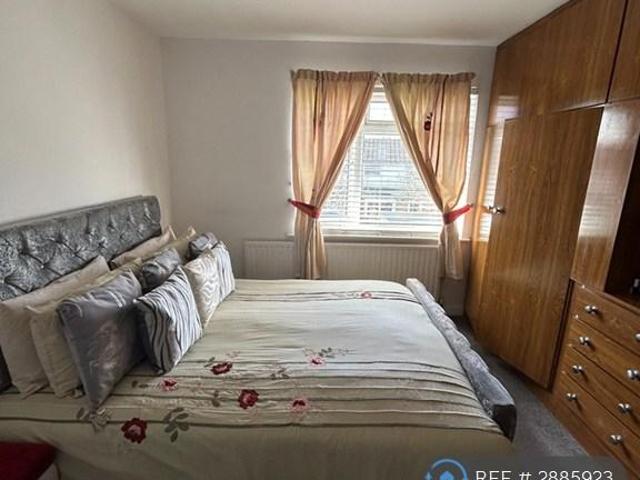 House for rent in London Borough of Croydon, Greater London