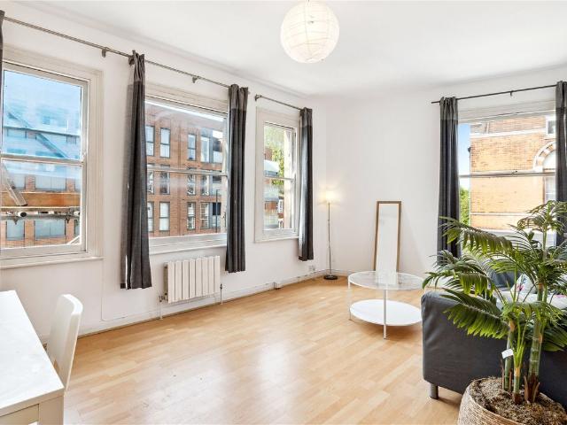 Apartment for rent in Balham, Greater London