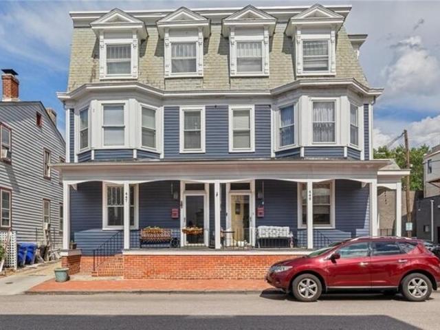 Condo for sale in Portsmouth