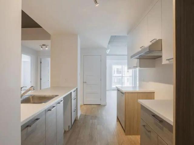 Apartment for rent in Les Méandres, Québec