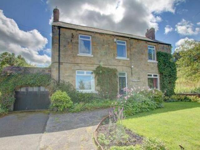 House for sale in Stanley