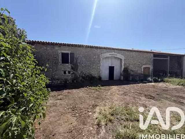 Maison vente à Angoulême, Dirac