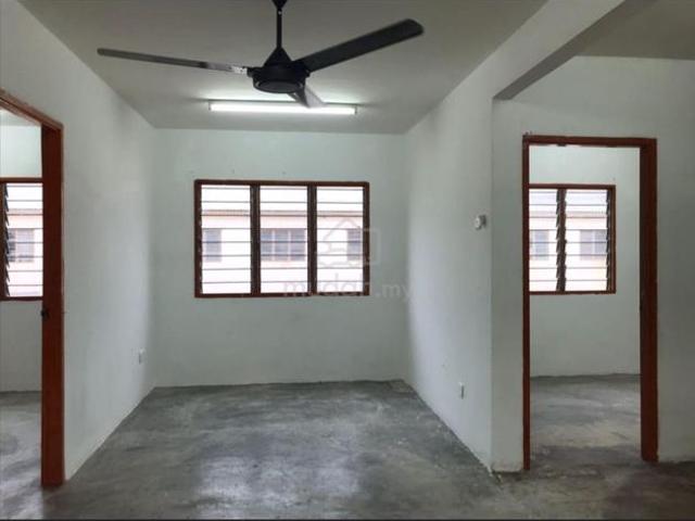 Flat for sale in Port Klang, Selangor