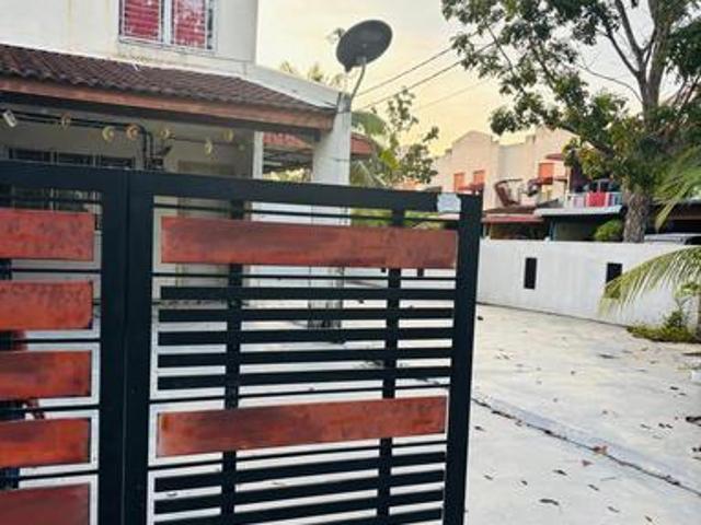 Terraced House for rent in Wellesley, Penang
