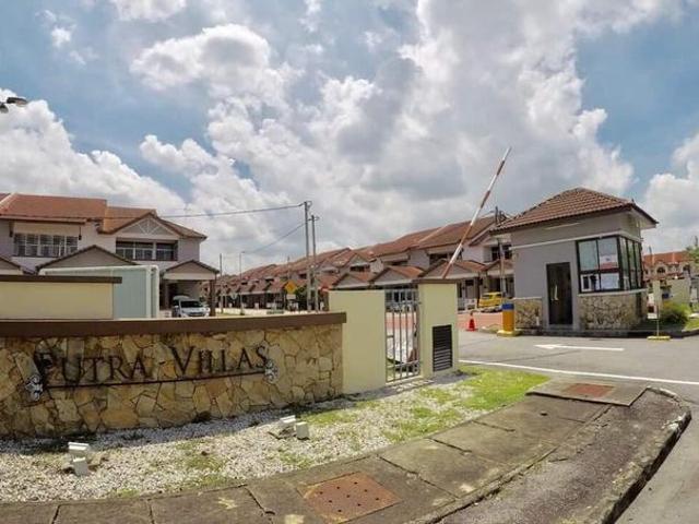 Townhouse for sale in Wellesley, Penang