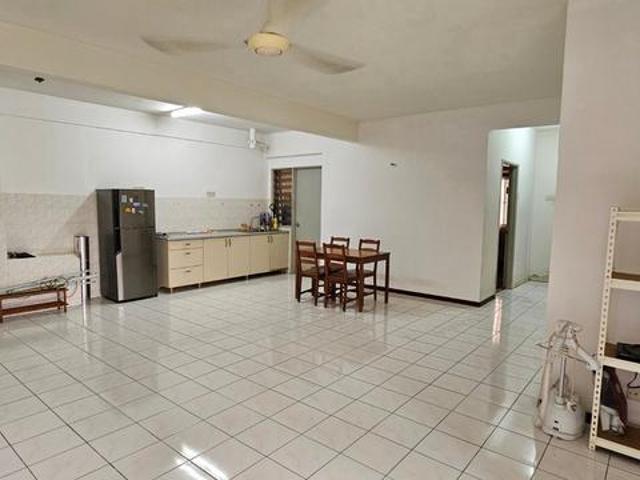 Condominium for sale in Langat, Selangor