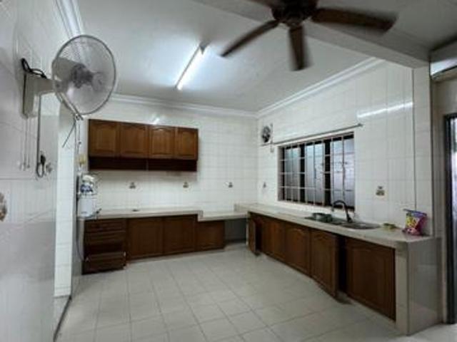 Terraced House for rent in Country Heights Damansara, Kuala Lumpur