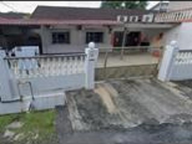 Residential House for sale in Kluang, Johor