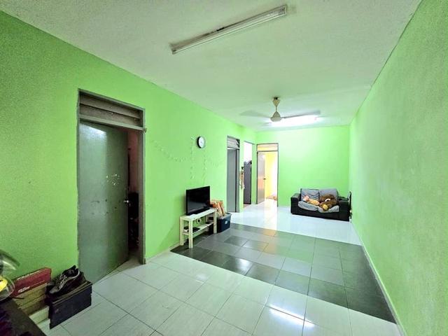 Apartment for sale in Petaling Jaya, Petaling