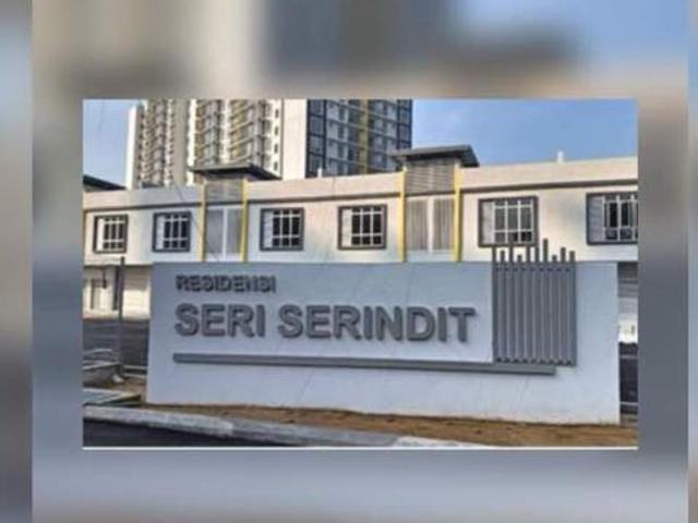 Condominium for rent in Malaka