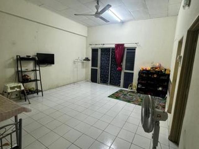 Apartment for sale in Petaling Jaya, Petaling