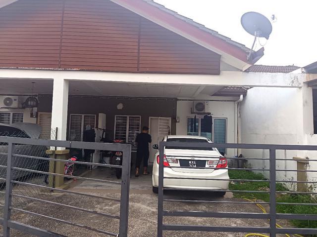 Terraced House for sale in Tanjong Sepat, Selangor