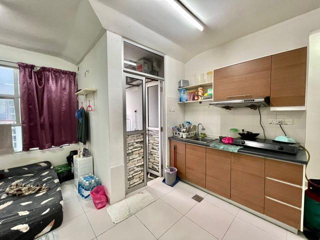 Serviced Residence for sale in Tanjong Sepat, Selangor