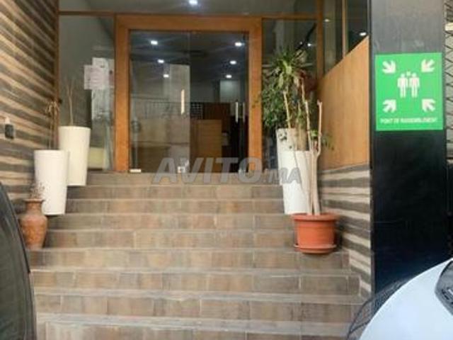 Local commercial vente à Anfa, Gharb-Chrarda-Beni Hssen