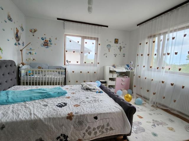 Casă vânzări în Romani, Caraş-severin