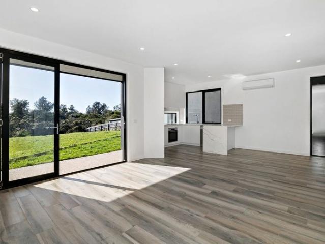 Townhouse for rent in Seaford, Melbourne