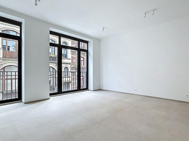 Kot location à Saint-Gilles - Sint-Gillis, Brussel-Hoofdstad - Bruxelles-Capitale