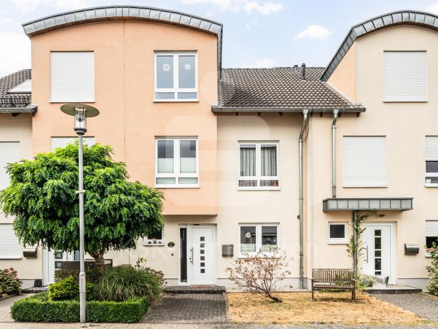 Villa kaufen in Brühl, Freiburg