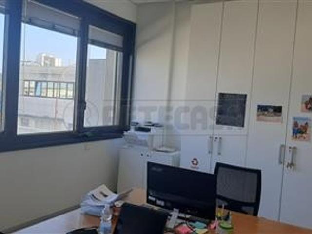 Ufficio in vendita a Schio, Vicenza